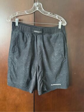 Alphalete Infinity Men's Black Performance Training Shorts Sz L